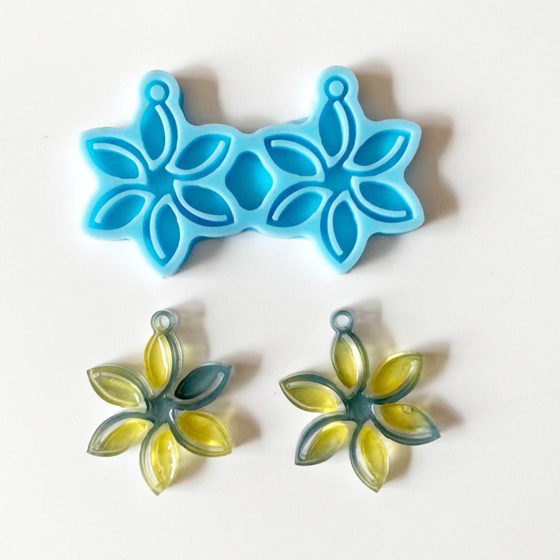 Khuôn Làm Móc Khóa Hình Hoa Lá / Trái Tim Bằng Nhựa Resin DIY