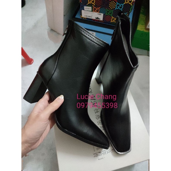 Boots da lì dáng lỡ trắng đen mũi thon (chat trước check size)