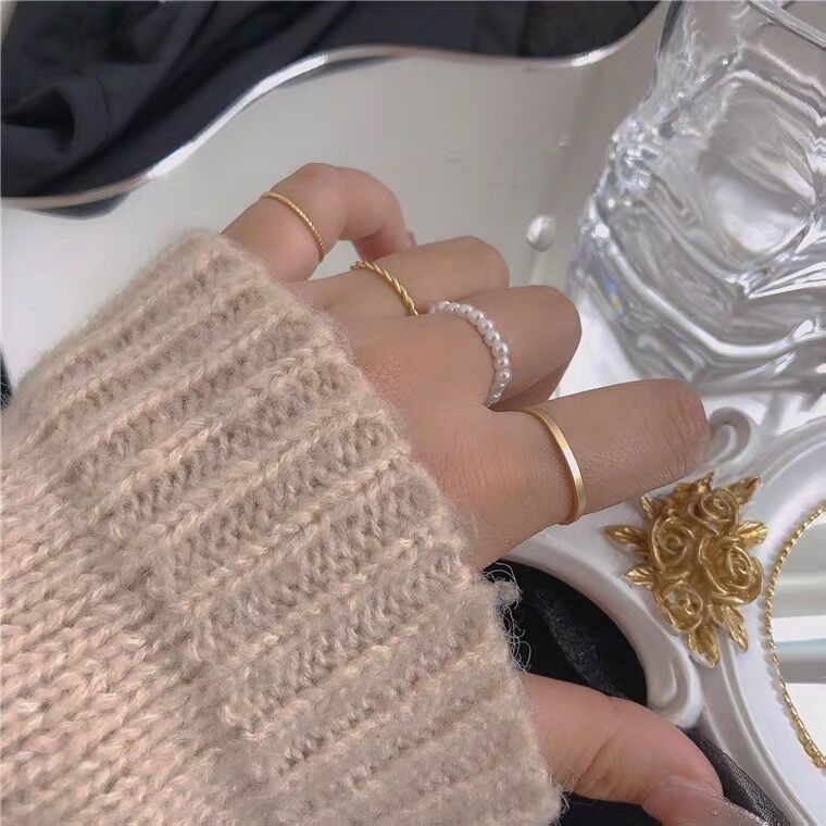 Bộ Nhẫn Đính Ngọc Trai Thời Trang