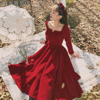 Váy nhung đỏ cổ điển sang trọng phong cách Retro cho bạn gái