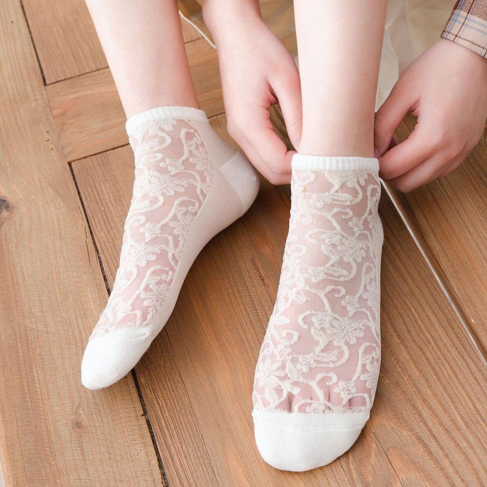 Đôi Vớ Phối Ren Hoa Thoáng Khí Thời Trang Sành Điệu Cho Nữ