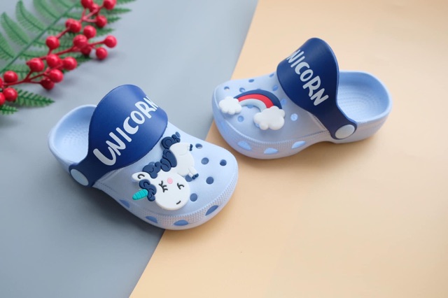 Sục Unicorn siêu nhẹ