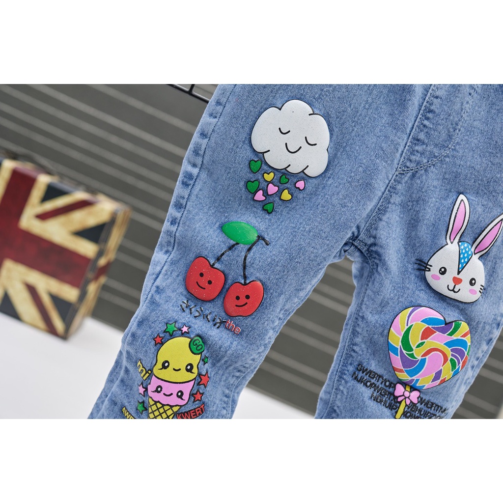 Quần Jean Bé Gái Họa Tiết Thêu Hoa Cúc Sịn Sò - Hàng Quảng Châu Cao Cấp (QB17-QB50)