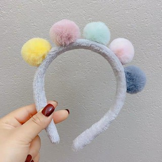Cài tóc make up hình trái tim siêu cute