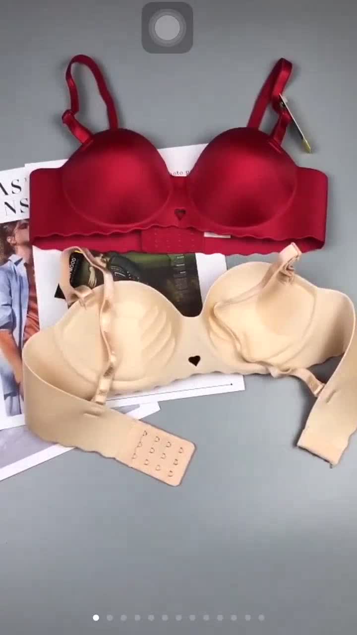 Áo Ngực Đúc Su Không Gọng Quả Ngang Đệm Bàn Tay Cao Cấp A2218 | BigBuy360 - bigbuy360.vn