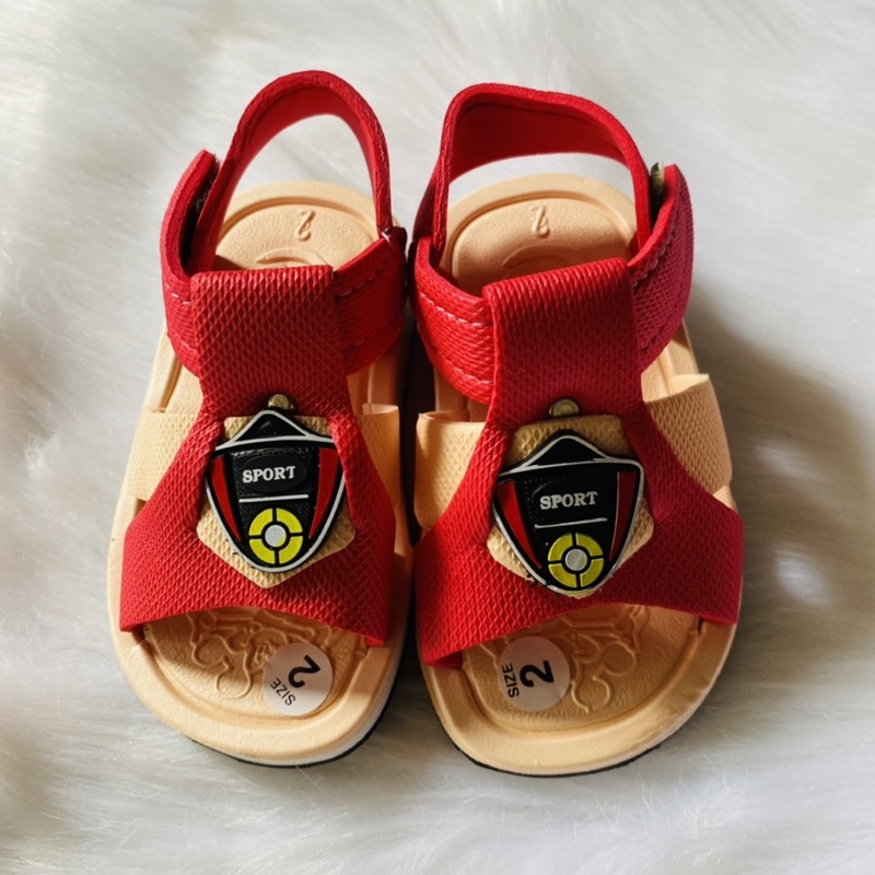 Dép sandal tập đi cho các bé từ 0-1.5 tuổi có kèn.