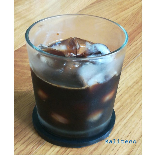 Đế Lót Ly Nhựa Đen Rico 8cm Bộ 10 Miếng