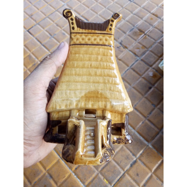NHÀ RÔNG TRANG TRÍ HỒ CÁ - NON BỘ