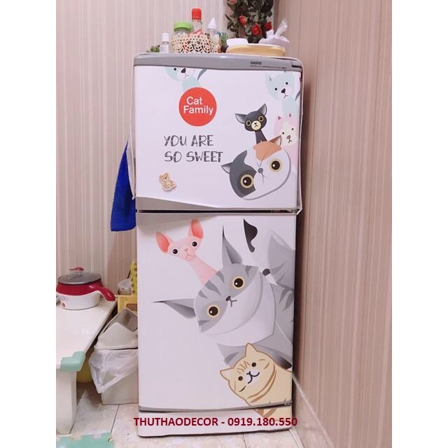 Miếng dán tủ lạnh siêu bền Gia đình mèo Kute chất liệu cao cấp