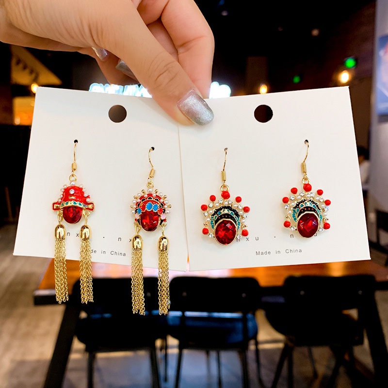 Khuyên Tai Tua Rua Màu Sắc Đỏ Phong Cách Trung Hoa Cổ Điển