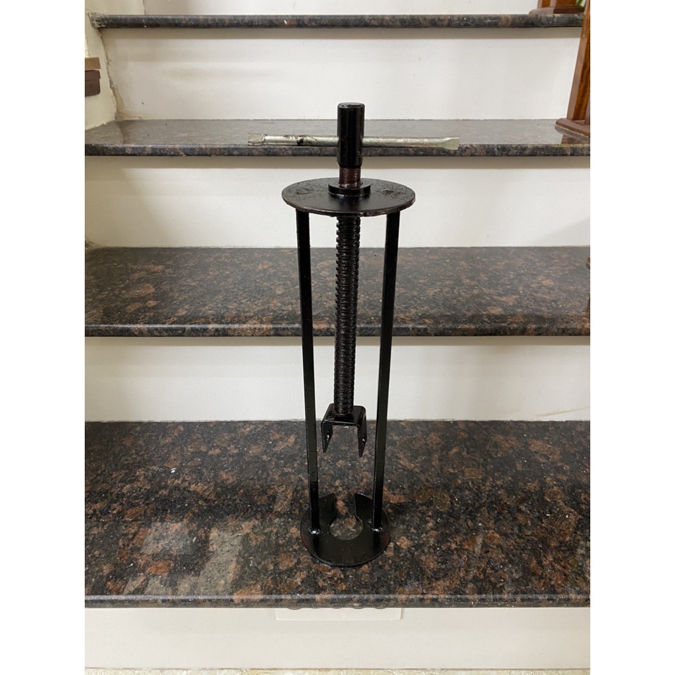 Vam ép lò xo giảm xóc Xe Máy