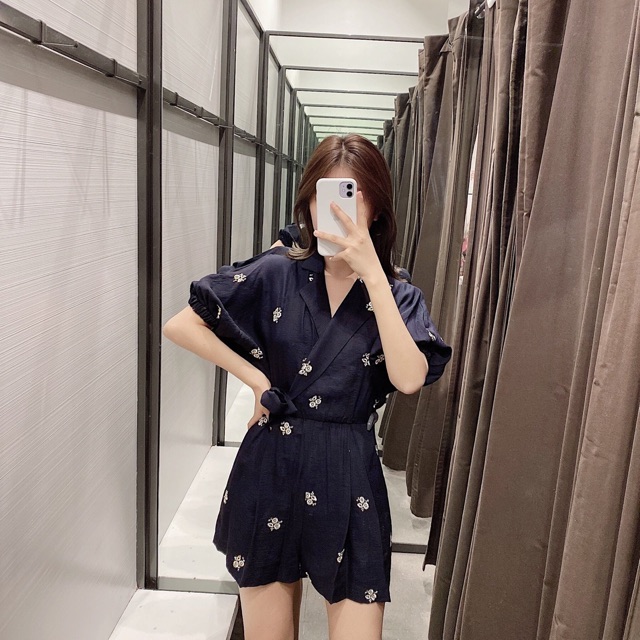 Jumsuit xanh than Zara