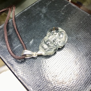 Tỳ hưu tặng móc bạc và dây đeo