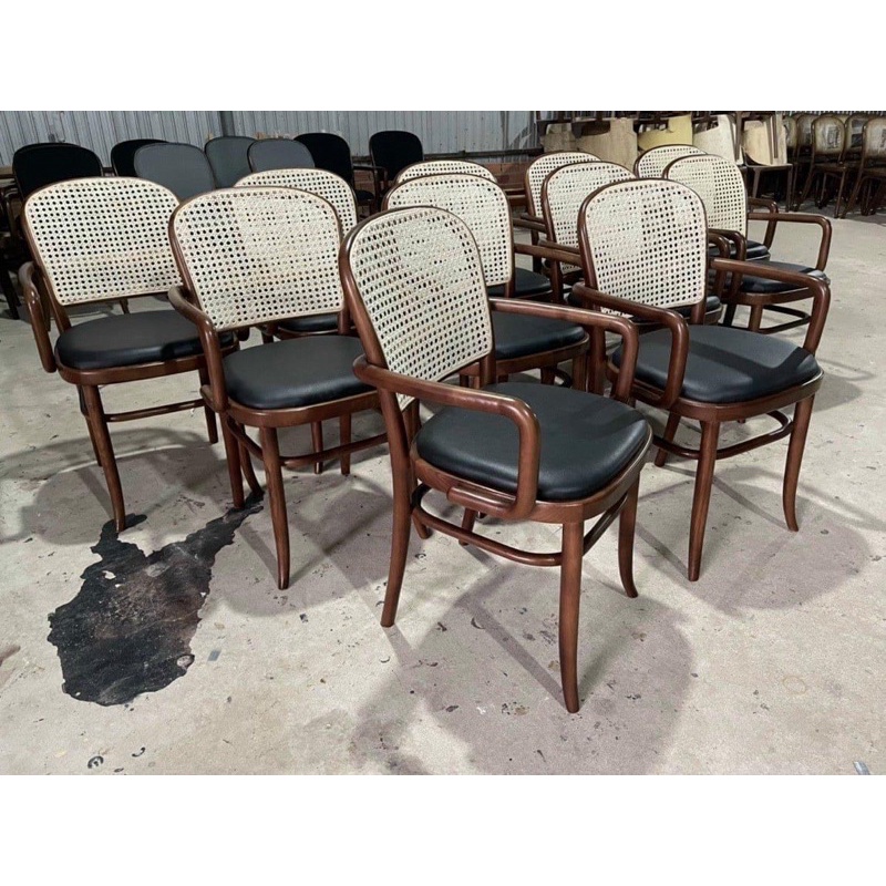 GHẾ MÂY VÒM CÓ TAY