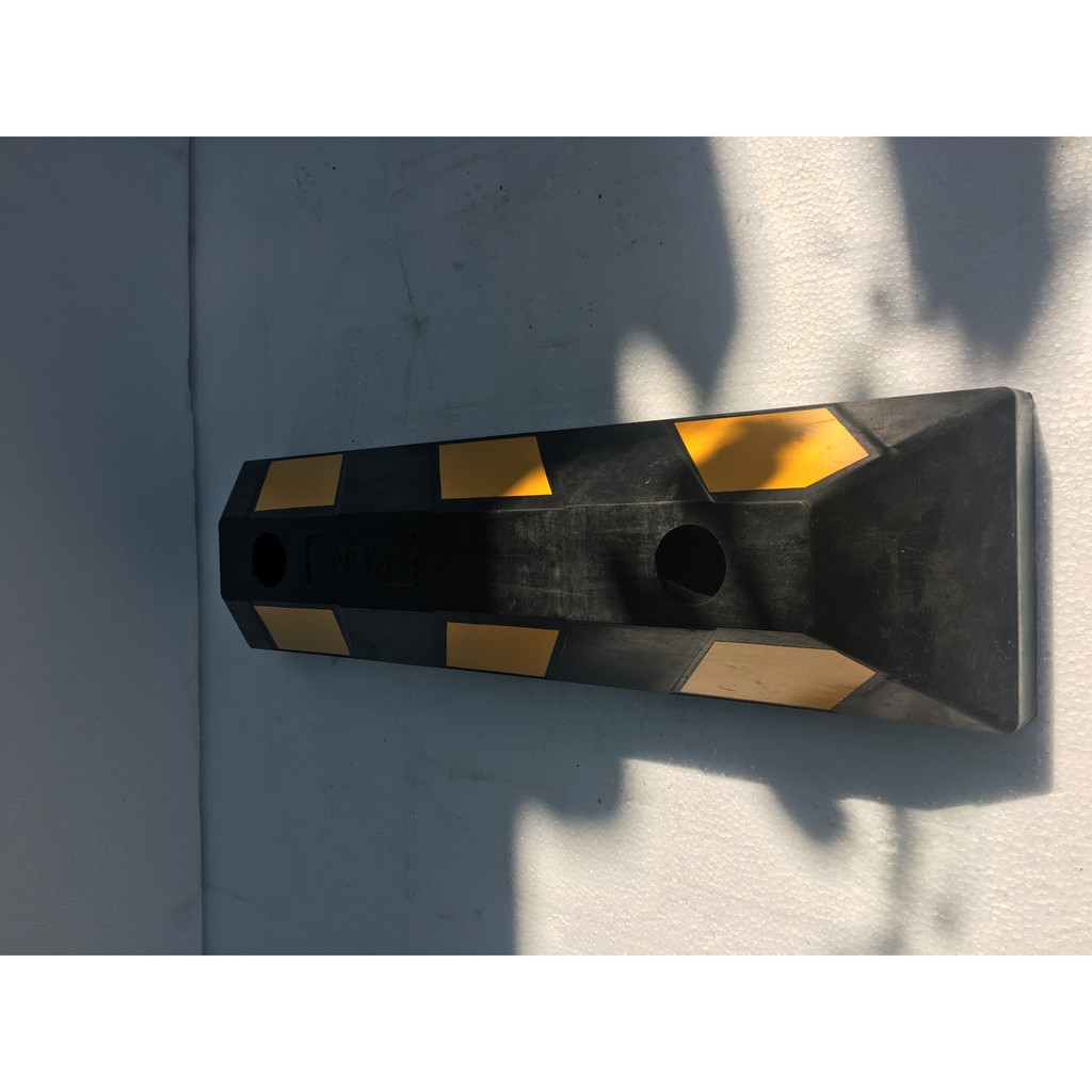 CHẶN BÁNH XE KBN-550