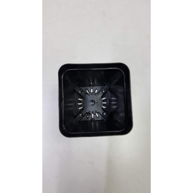 Chậu vuông 5x5 đen