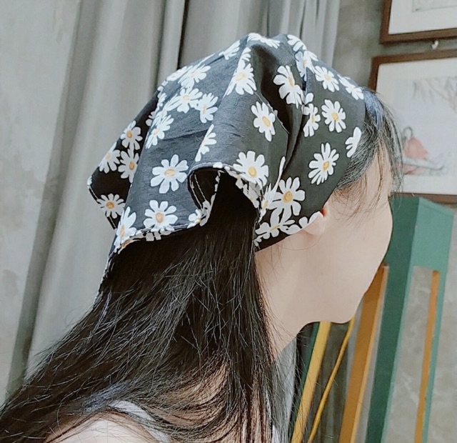 Khăn bandana họa tiết hot trend ( 50 x 50 )