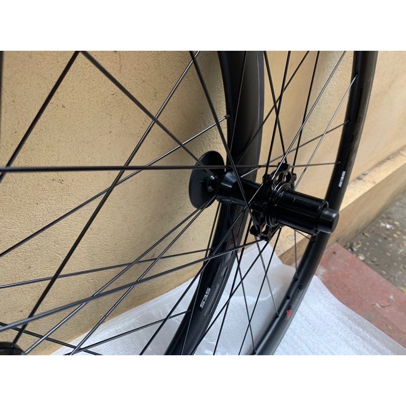 Vành Xe Đạp Carbon ENVE SES 50mm 20/24  ,Size 700c, Cối Nhôm Nổ Dành Cho Xe Road