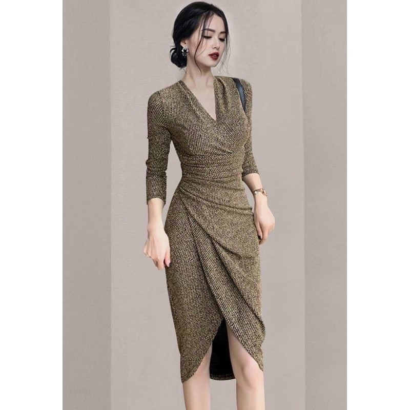 Váy nhũ xoắn eo cổ V