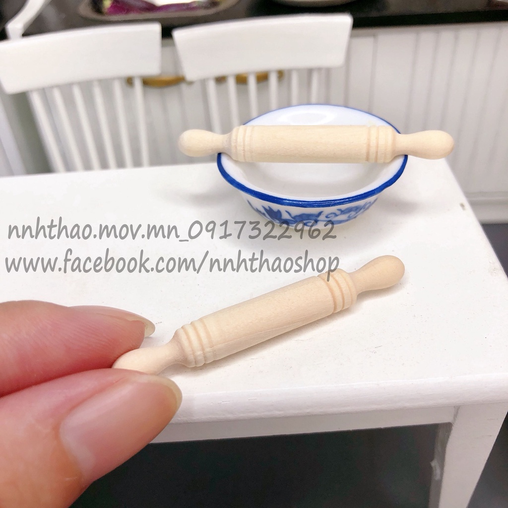 Miniature trang trí mô hình, búp bê_Cây lăn bột