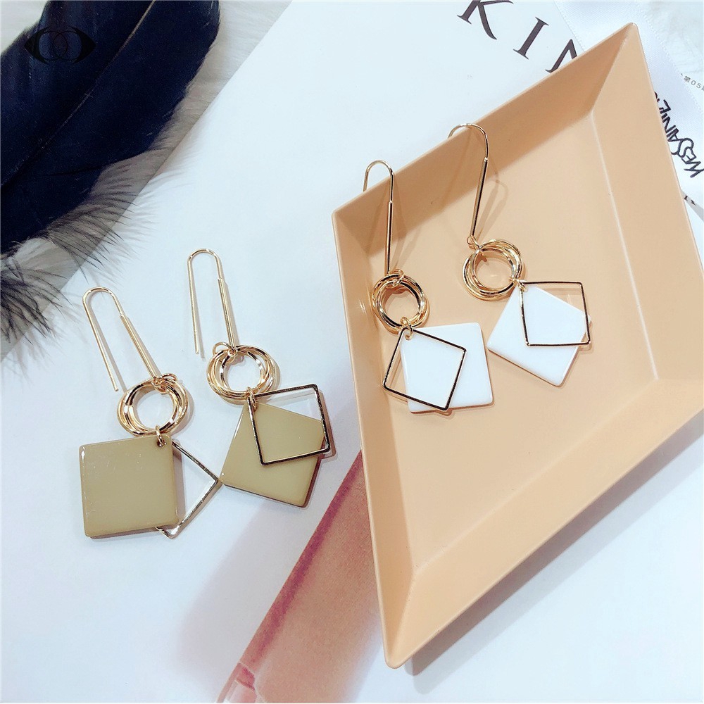 Khuyên Tai Kim Loại Hình Tròn Phong Cách Hàn Quốc Mới Cho Nữ