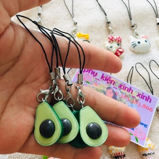 Dây treo điện thoại hoặc móc khoá trái bơ