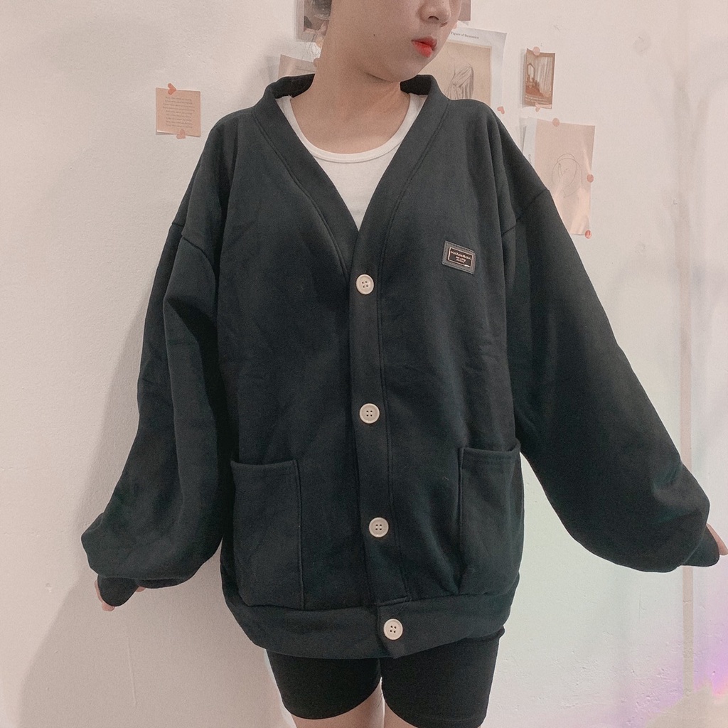 Áo Cadigan nỉ logo ngực- Áo khoác nỉ dáng rộng cổ V 4 khuy ullzang