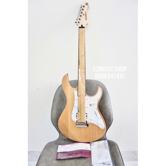 Đàn guitar điện Yamaha PAC112J màu Gỗ tự nhiên pickup HSS