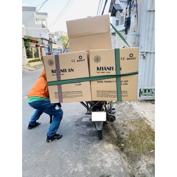 Thùng 50 hộp khẩu trang y tế Khánh An 4 lớp kháng khuẩn
