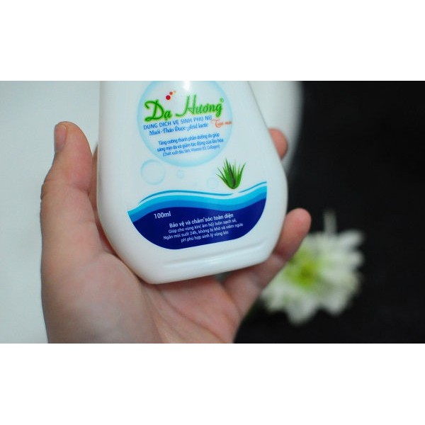 Dung dịch vệ sinh phụ nữ Dạ Hương (100ml)