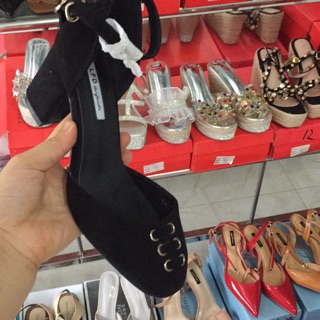 Giày đen mũi tròn 6p