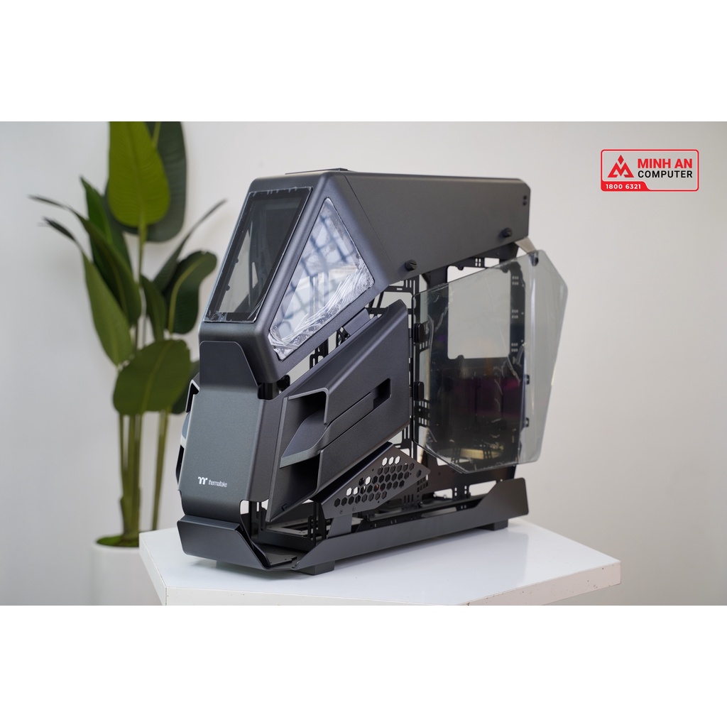 Vỏ case Thermaltake AH T600 Tempered Glass Black