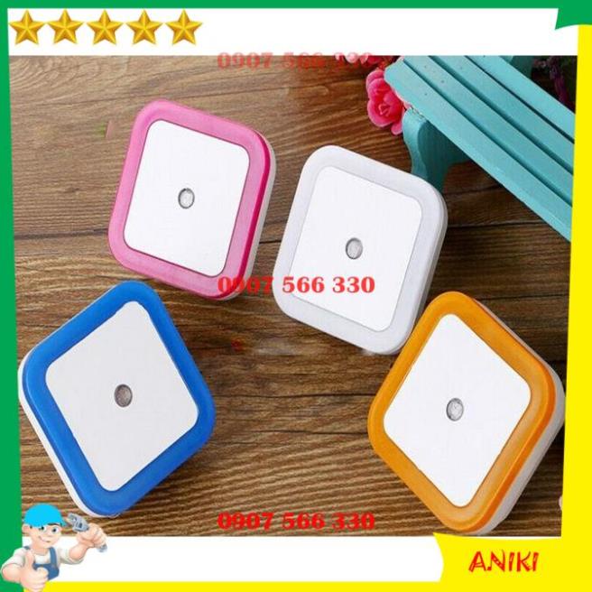 Bộ 2 đèn ngủ cảm biến ánh sáng tự động tắt mở - Bộ 2 đèn ngủ cảm biến ánh sáng Đsg