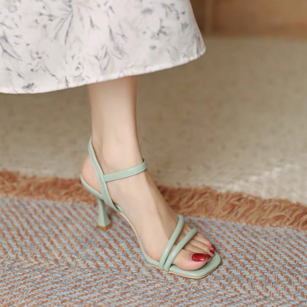 Sandal cao gót gót nhọn 7 phân quai mảnh hot trend năm nay Mã S489