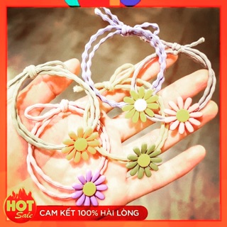 Cột tóc hoa cúc siêu dễ thương