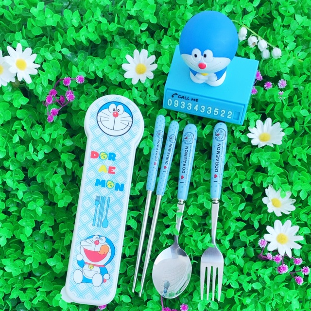 Bộ hộp đũa, muỗng, nĩa cán sứ Doremon Doraemon