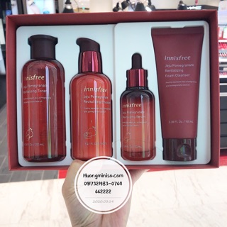 Sét dưỡng da Innisfree Lựu đỏ