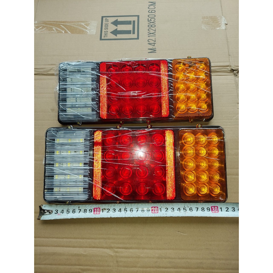 Đèn hậu xe tải, đèn hậu 3 khoang led 2003A điện 12v và 24v