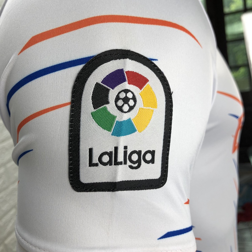 Áo đá bóng tổng hợp các mẫu LALIGA 2021