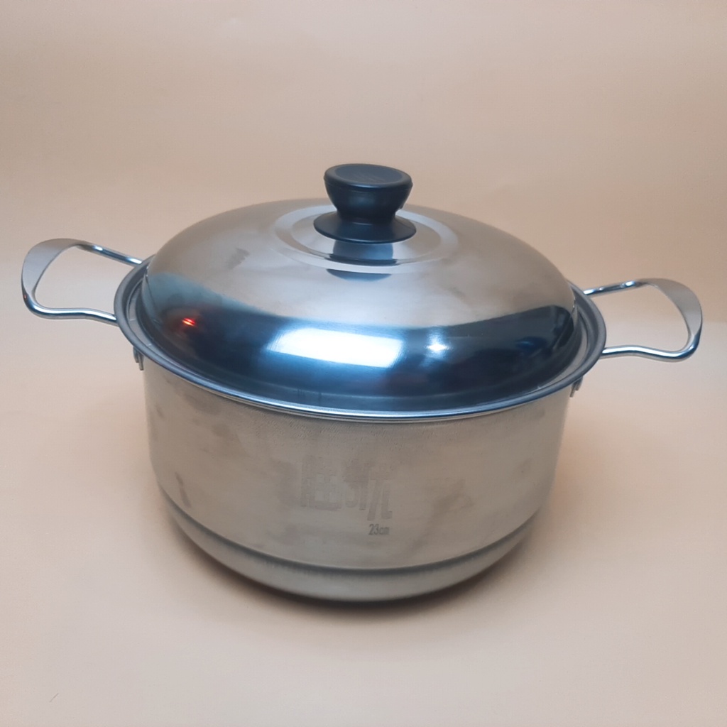 Nồi inox 23cm thân cao tay cầm chắc chắn chống nóng có nắp đậy kín cao cấp