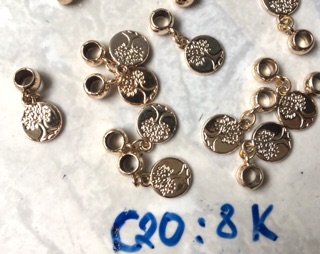 Hạt charm vàng