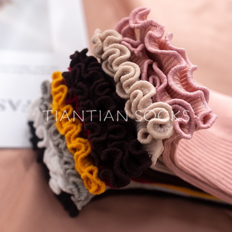 TIAN TIAN T065 Tất nữ cổ ngắn Sản phẩm cao cấp Vớ Cotton trơn dáng rộng miệng nông miệng nông phối ren màu kẹo ngọt kiểu Nhật Hàn Hàn Quốc