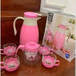 Bộ bình và 4 cốc uống nước thủy tinh