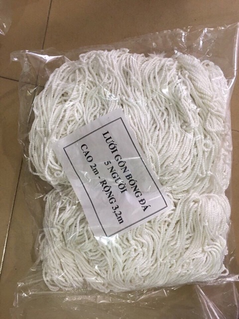 Gôn bóng đá 5 người  cao 2m , rộng 3,2 m