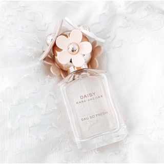 Nước hoa M@rs Jacobs Daisy Eau So Fresh