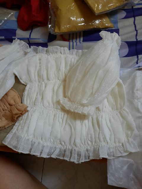 Áo croptop trễ vai tay phồng kèm ảnh thật | BigBuy360 - bigbuy360.vn