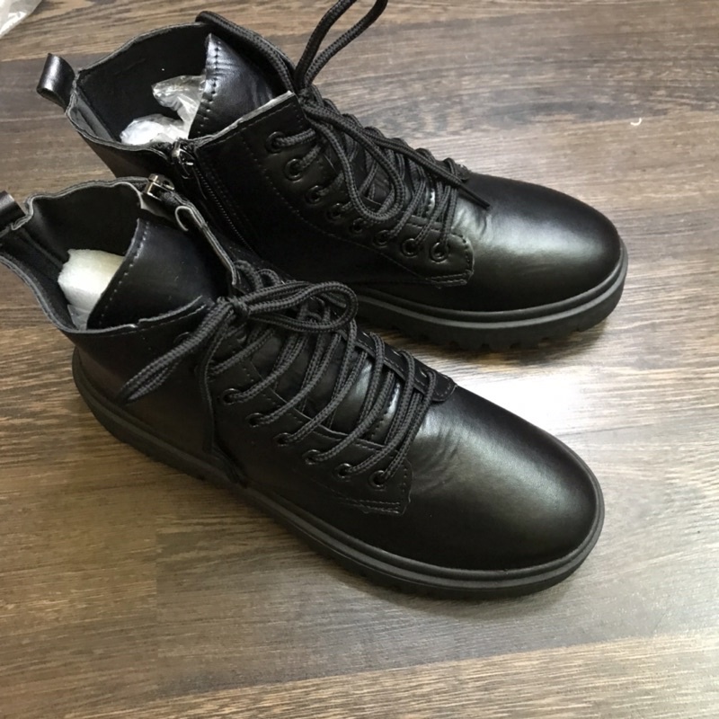 GIÀY ĐẾ ĐỐC DA LÌ, ĐẾ CAO 2,5cm. BUỘC DÂY SIÊU ĐẸP.CÓ KHOÁ KÉO.Lưu ý Hàng Loại 1 Nhé Chị Em!!! | BigBuy360 - bigbuy360.vn