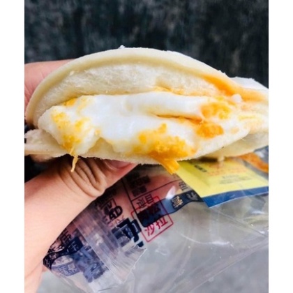 Bánh mì kẹp ruốc bơ sữa Đài Loan 1 cái