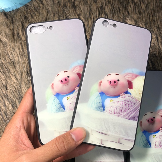 Ốp lưng hình heo lưng kính viền dẻo