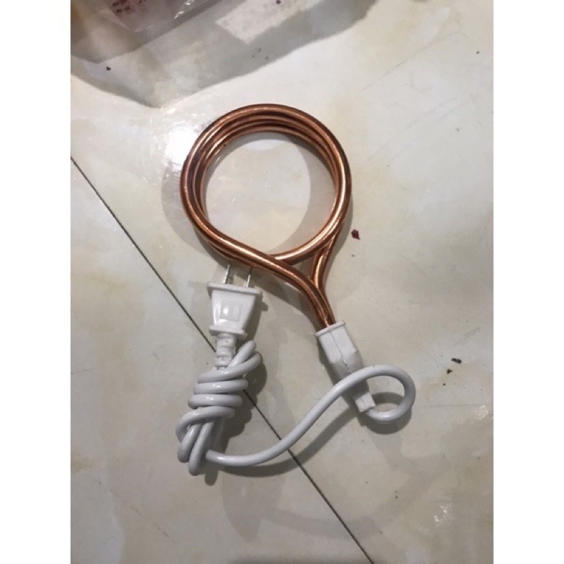 Sục điện đun nước giá rẻ tiện lợi cho sinh viên